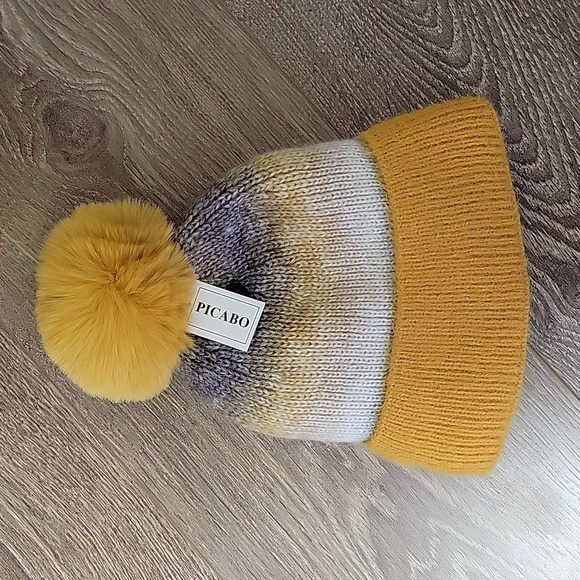 Mustard yellow ombre toque with polar fleece lining. Soft winter hat, plush hat - Picture 1 of 7